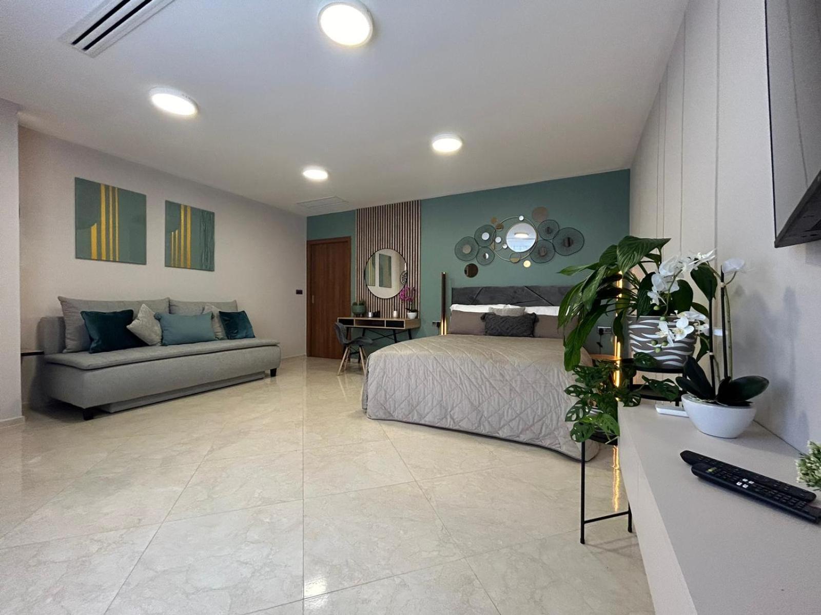 Leo Apartment Free Parking - President Palace Bratislava Exterior foto