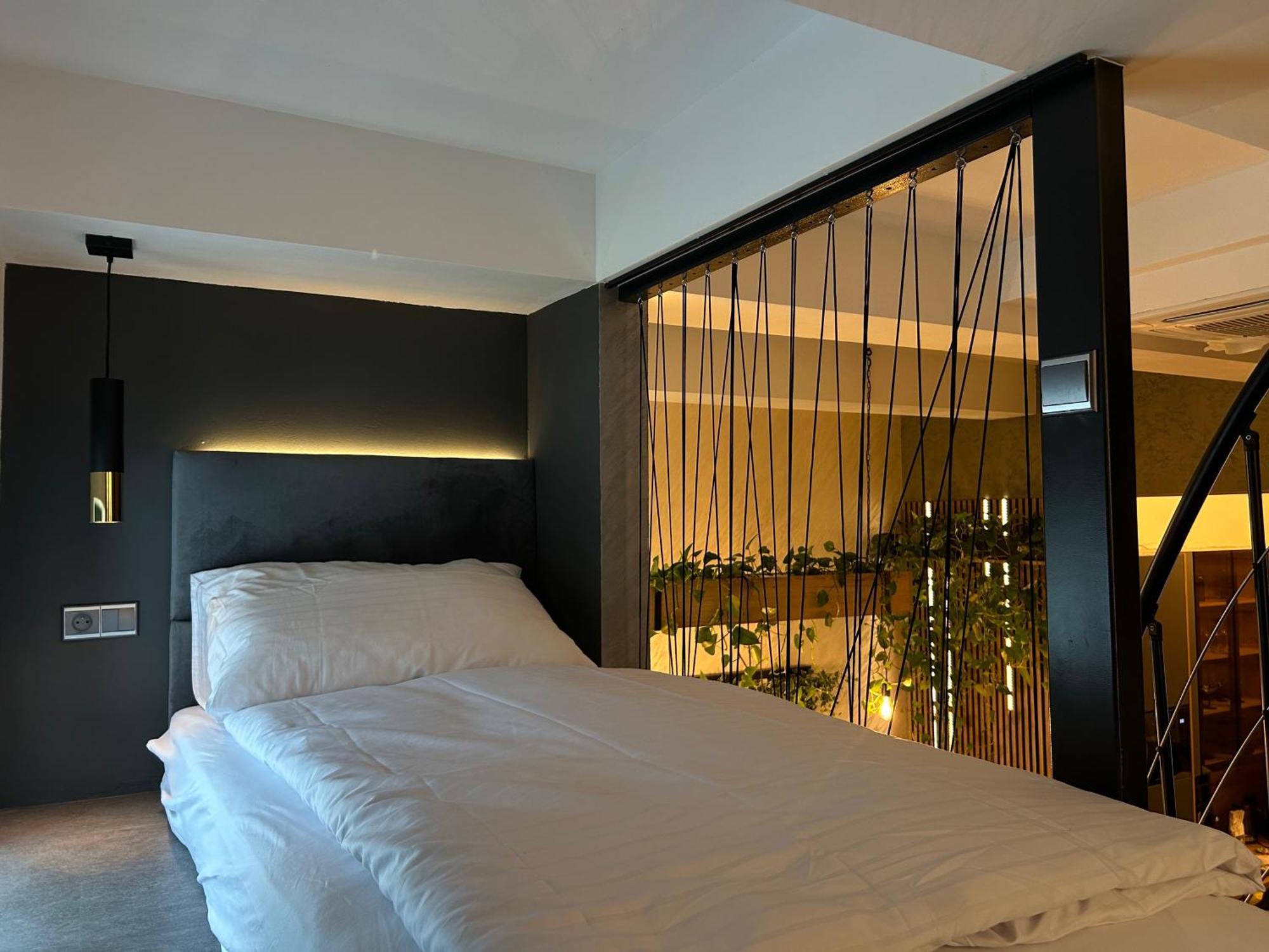 Leo Apartment Free Parking - President Palace Bratislava Exterior foto